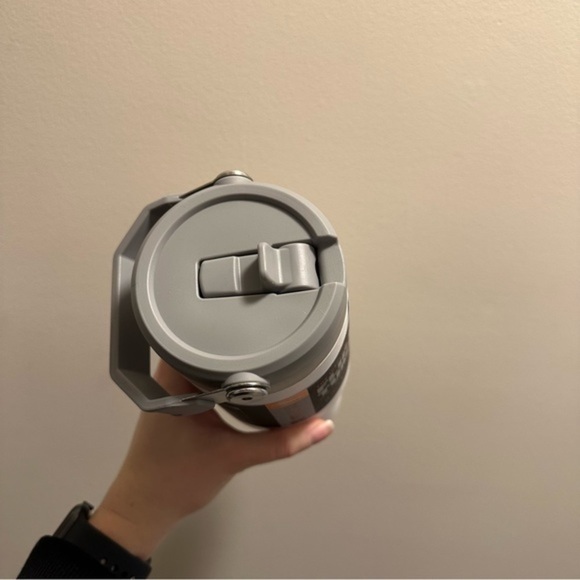 NEW STANLEY ICEFLOW FLIP STRAW TUMBLER | 30 OZ /stanley / white tumbler - Picture 5 of 10